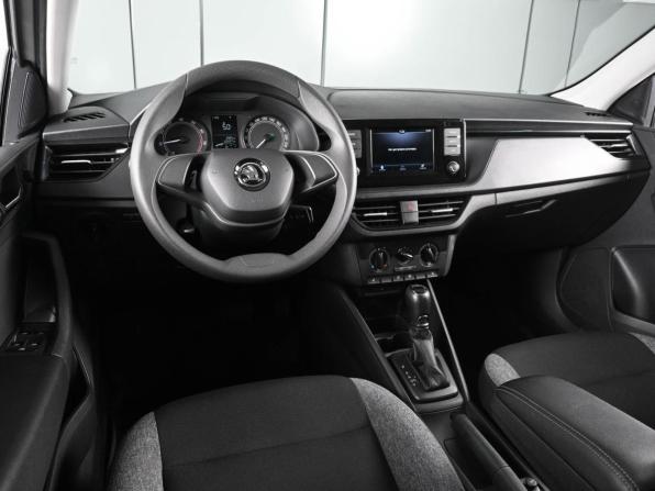 Skoda Rapid II с пробегом 2022 года, цена 1 689 000 рублей, 120227 км, лифтбек, Автокод Объявления