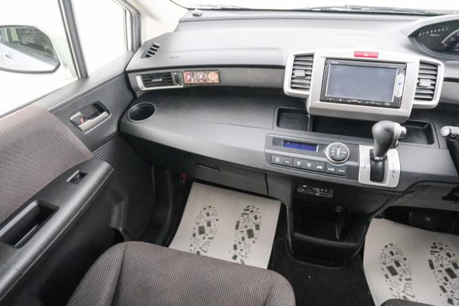 Honda Freed I Рестайлинг 2 с пробегом 2014 года, цена 1 099 000 рублей, 148000 км, компактвэн, Автокод Объявления