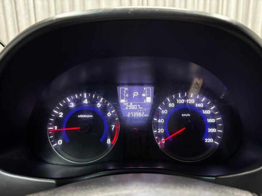Hyundai Solaris I Рестайлинг Стерлитамак  - изображение 23