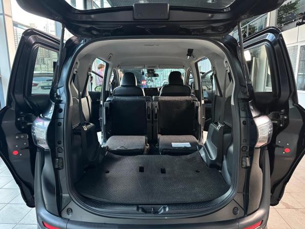 Toyota Sienta II с пробегом 2018 года, цена 1 560 000 рублей, 59744 км, минивэн, Автокод Объявления