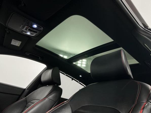 Kia Optima IV Рестайлинг с пробегом 2019 года, цена 1 872 900 рублей, 217114 км, седан, Автокод Объявления