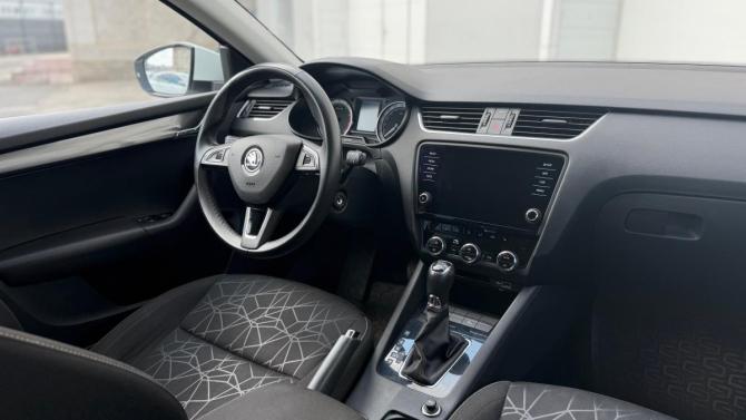 Skoda Octavia III (A7) Рестайлинг с пробегом 2019 года, цена 2 010 800 рублей, 122244 км, лифтбек, Автокод Объявления