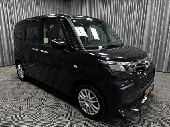 Toyota Roomy I Рестайлинг с пробегом 2021 года, цена 1 100 000 рублей, 77776 км, микровэн, Автокод Объявления