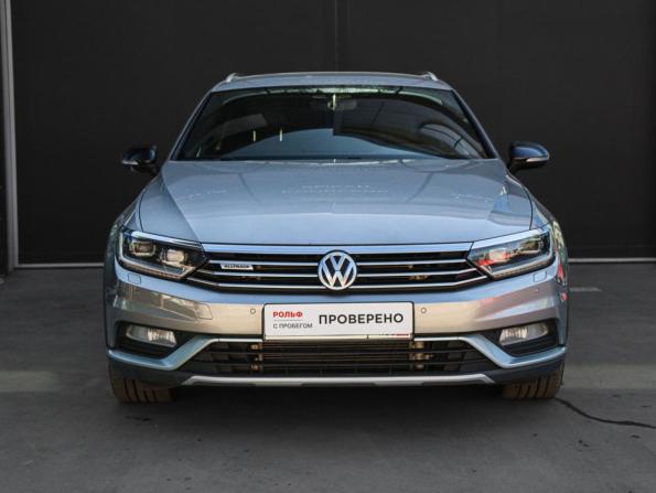 Volkswagen Passat B8 с пробегом 2016 года, цена 2 350 000 рублей, 115000 км, универсал, Автокод Объявления