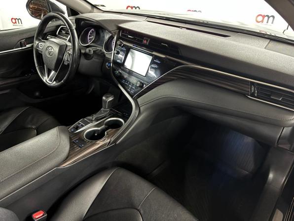 Toyota Camry VIII (XV70) с пробегом 2021 года, цена 2 549 000 рублей, 179000 км, седан, Автокод Объявления