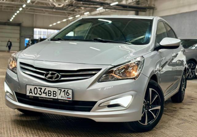 Hyundai Solaris I Рестайлинг с пробегом 2015 года, цена 940 000 рублей, 176160 км, седан, Автокод Объявления