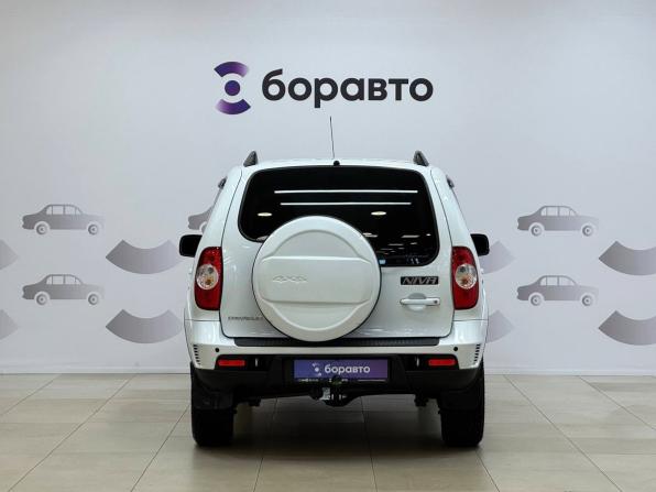 Chevrolet Niva I Рестайлинг с пробегом 2018 года, цена 860 000 рублей, 98771 км, внедорожник, Автокод Объявления