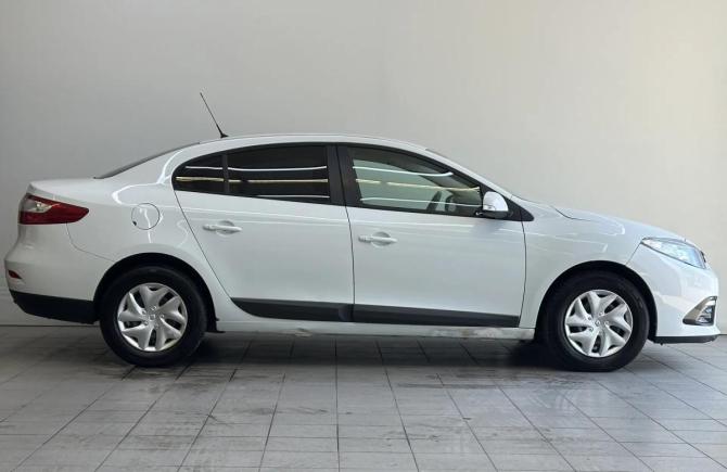 Renault Fluence I Рестайлинг с пробегом 2014 года, цена 690 000 рублей, 205165 км, седан, Автокод Объявления