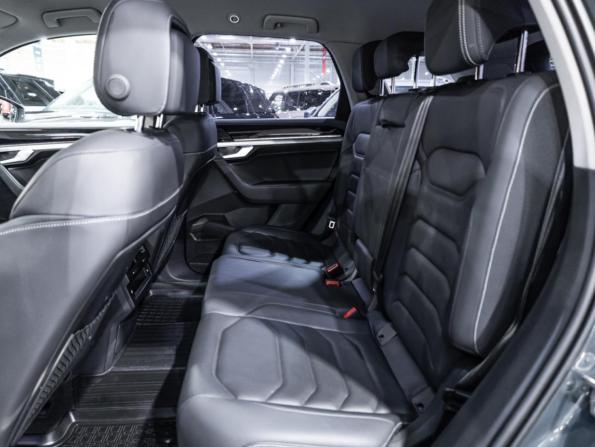 Volkswagen Touareg III с пробегом 2019 года, цена 4 599 777 рублей, 60670 км, внедорожник, Автокод Объявления