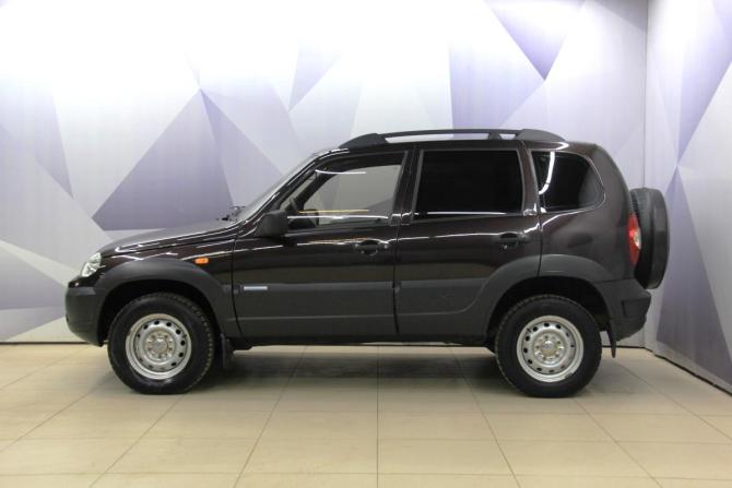 Chevrolet Niva I Рестайлинг с пробегом 2009 года, цена 419 900 рублей, 117381 км, внедорожник, Автокод Объявления