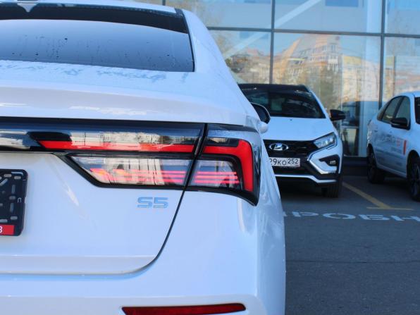 Omoda S5 с пробегом 2024 года, цена 1 249 000 рублей, 27770 км, седан, Автокод Объявления