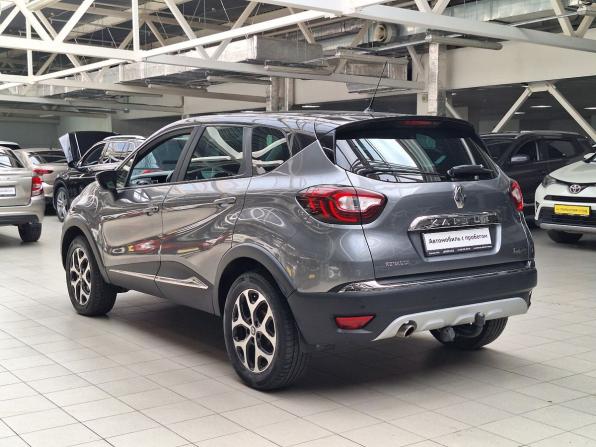 Renault Kaptur I с пробегом 2018 года, цена 1 390 000 рублей, 162000 км, внедорожник, Автокод Объявления