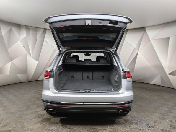 Volkswagen Touareg III с пробегом 2020 года, цена 5 300 000 рублей, 42887 км, внедорожник, Автокод Объявления