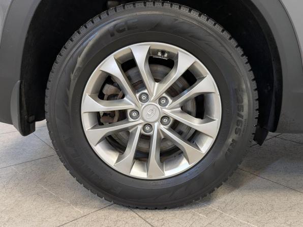 Hyundai Santa Fe IV Рестайлинг с пробегом 2022 года, цена 3 750 000 рублей, 49170 км, внедорожник, Автокод Объявления