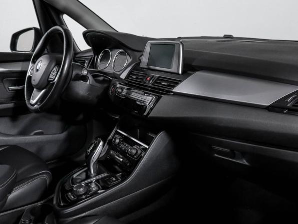 BMW 2 серии Active Tourer F45 Рестайлинг с пробегом 2018 года, цена 2 100 000 рублей, 98240 км, компактвэн, Автокод Объявления