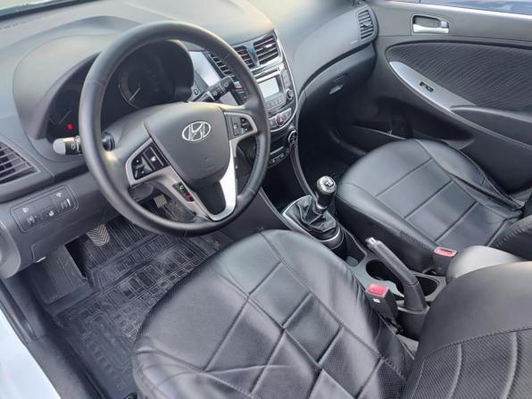 Hyundai Solaris I Рестайлинг с пробегом 2014 года, цена 865 000 рублей, 215912 км, седан, Автокод Объявления