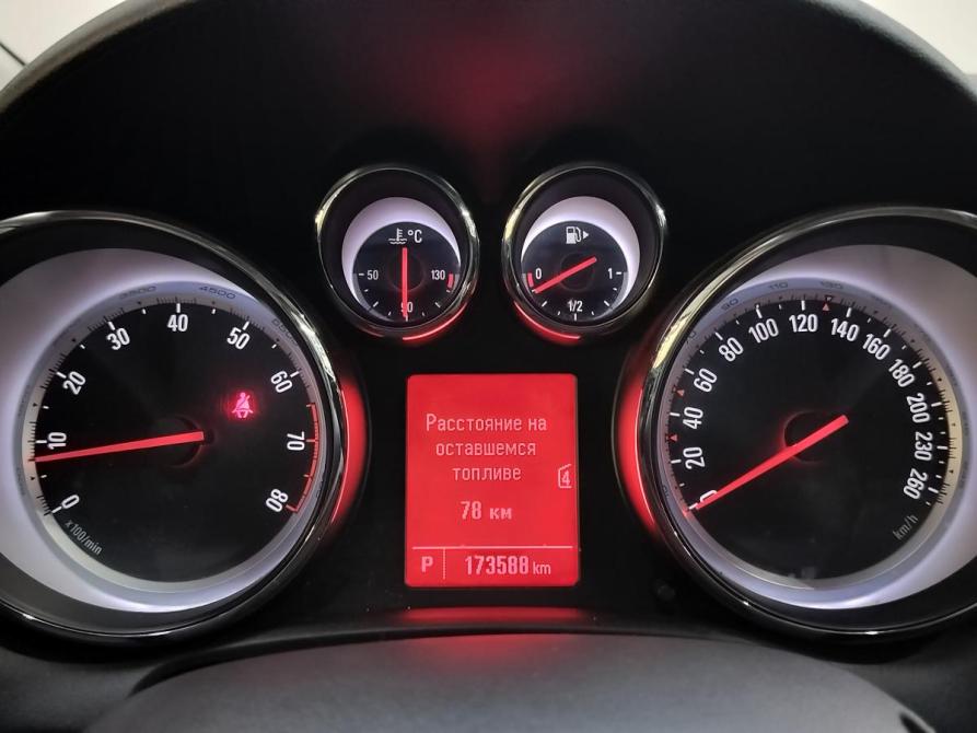 Opel Astra J Рестайлинг Санкт-Петербург  - изображение 18