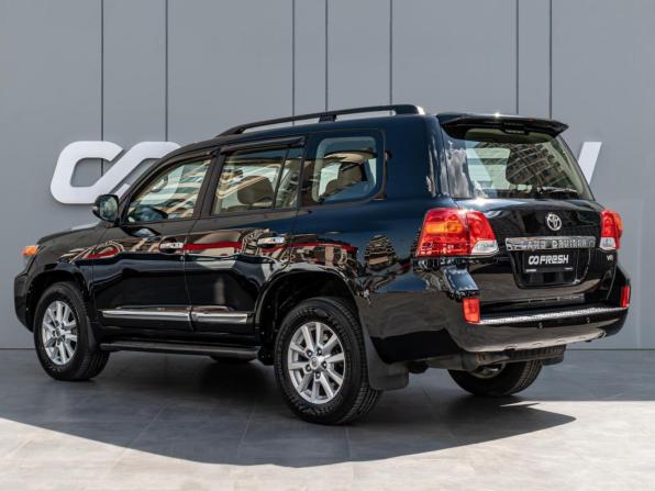 Toyota Land Cruiser 200 Series Рестайлинг 1 с пробегом 2012 года, цена 3 550 000 рублей, 133536 км, внедорожник, Автокод Объявления