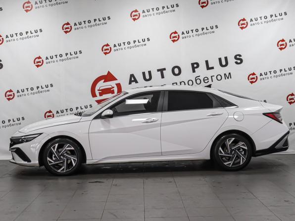 Hyundai Elantra VII (CN7) Рестайлинг с пробегом 2023 года, цена 1 999 000 рублей, 66016 км, седан, Автокод Объявления