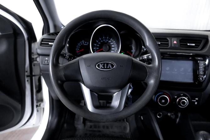 Kia Rio III с пробегом 2012 года, цена 650 000 рублей, 221851 км, седан, Автокод Объявления