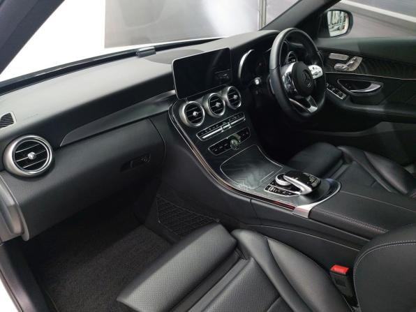 Mercedes-Benz C-Класс IV (W205) Рестайлинг с пробегом 2019 года, цена 2 490 000 рублей, 23422 км, седан, Автокод Объявления