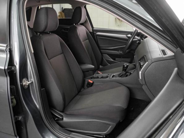 Volkswagen Jetta VII с пробегом 2020 года, цена 1 809 000 рублей, 105125 км, седан, Автокод Объявления