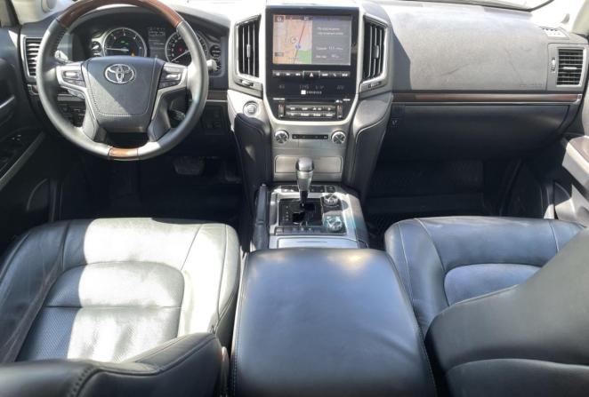 Toyota Land Cruiser 200 Series Рестайлинг 2 с пробегом 2016 года, цена 5 250 000 рублей, 210792 км, внедорожник, Автокод Объявления