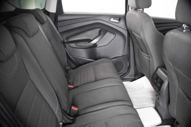 Ford Kuga II с пробегом 2014 года, цена 1 359 000 рублей, 187779 км, внедорожник, Автокод Объявления
