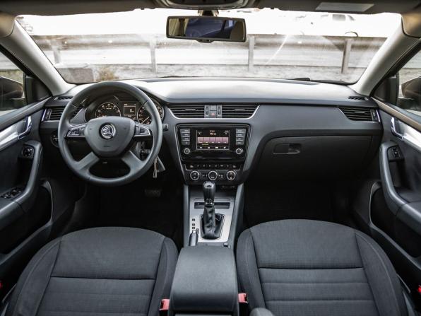 Skoda Octavia III (A7) с пробегом 2014 года, цена 1 048 000 рублей, 298092 км, лифтбек, Автокод Объявления