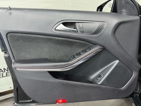 Mercedes-Benz GLA I (X156) с пробегом 2016 года, цена 2 099 000 рублей, 176530 км, внедорожник, Автокод Объявления