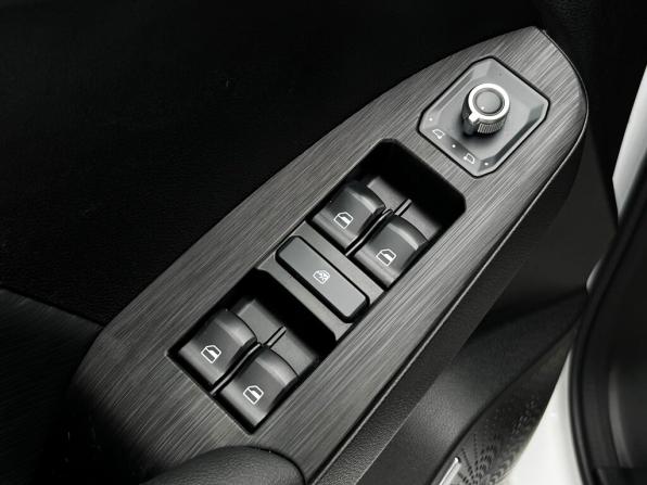 Haval Jolion I с пробегом 2023 года, цена 1 698 200 рублей, 38616 км, внедорожник, Автокод Объявления
