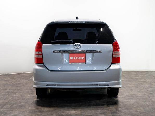 Toyota Wish I с пробегом 2004 года, цена 825 000 рублей, 299999 км, компактвэн, Автокод Объявления