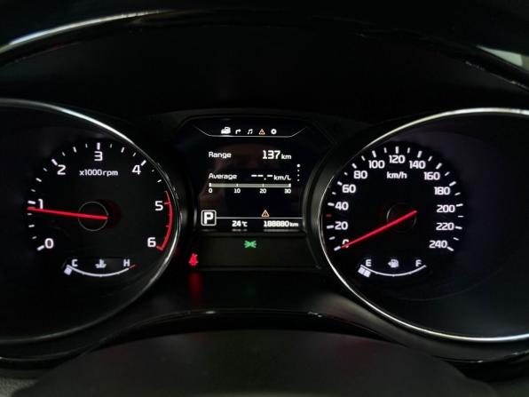 Kia Carnival III с пробегом 2017 года, цена 2 245 000 рублей, 188880 км, минивэн, Автокод Объявления