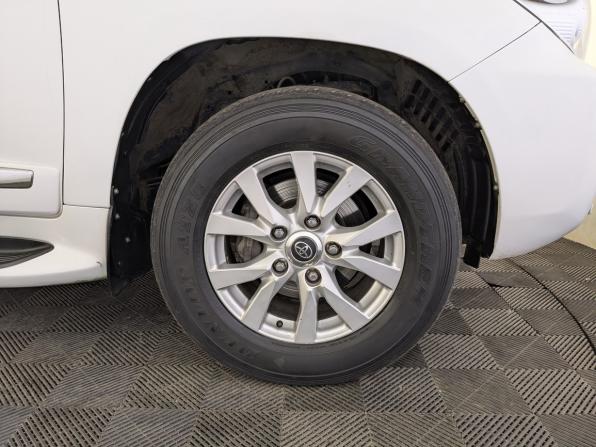 Toyota Land Cruiser 200 Series Рестайлинг 1 с пробегом 2014 года, цена 3 853 000 рублей, 243989 км, внедорожник, Автокод Объявления