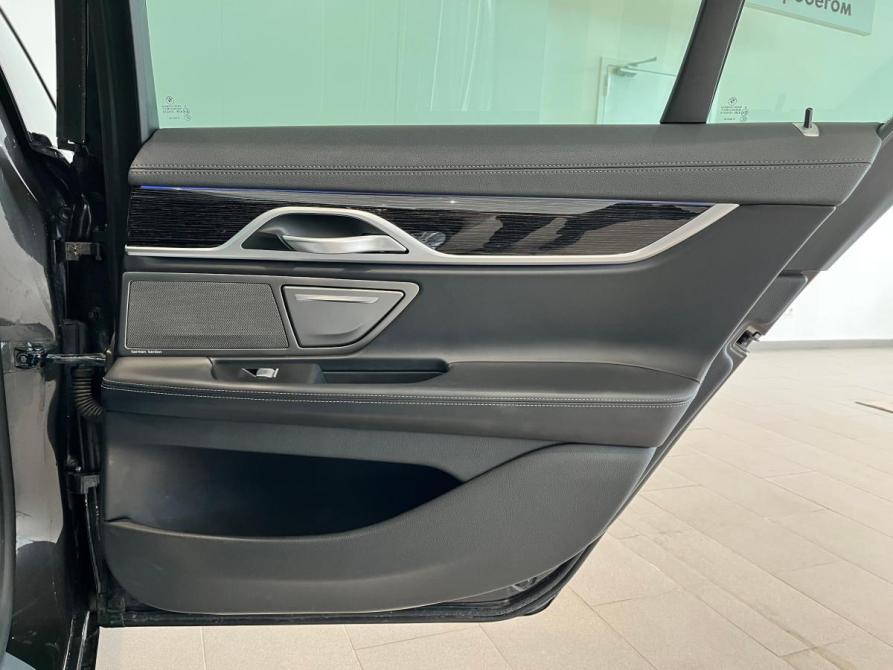 BMW 7 серии VI (G11/G12) Рестайлинг Волгоград  - изображение 34