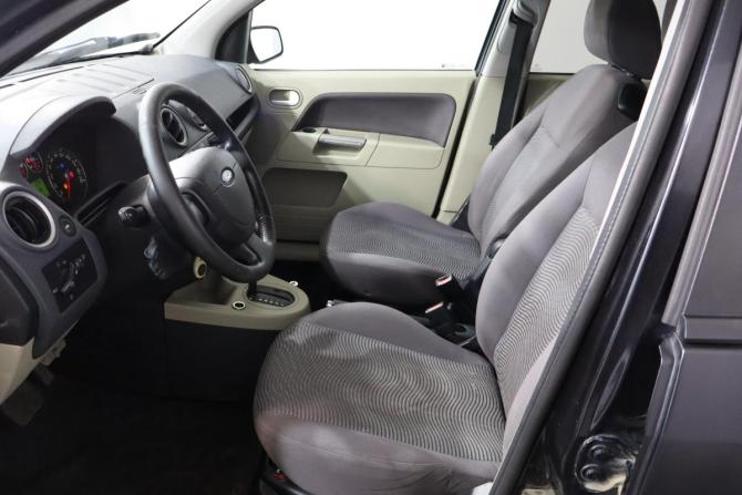 Ford Fusion I Рестайлинг с пробегом 2006 года, цена 349 000 рублей, 189000 км, хэтчбек, Автокод Объявления