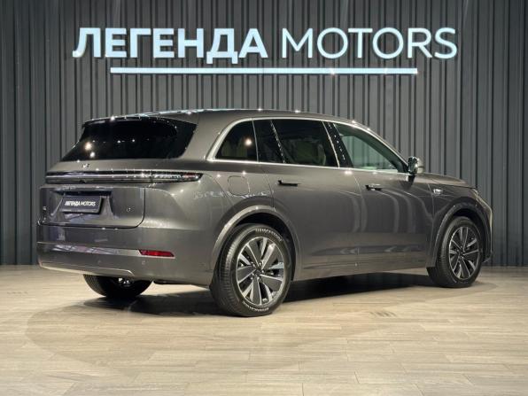 Li Auto (Lixiang) L7 I с пробегом 2024 года, цена 7 290 000 рублей, 1642 км, внедорожник, Автокод Объявления
