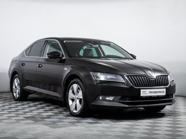 Skoda Superb III с пробегом 2015 года, цена 2 244 000 рублей, 87416 км, лифтбек, Автокод Объявления