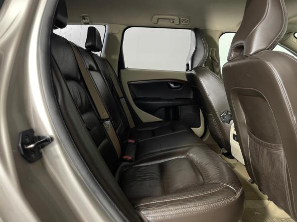 Volvo XC70 II с пробегом 2012 года, цена 1 261 000 рублей, 358962 км, универсал, Автокод Объявления
