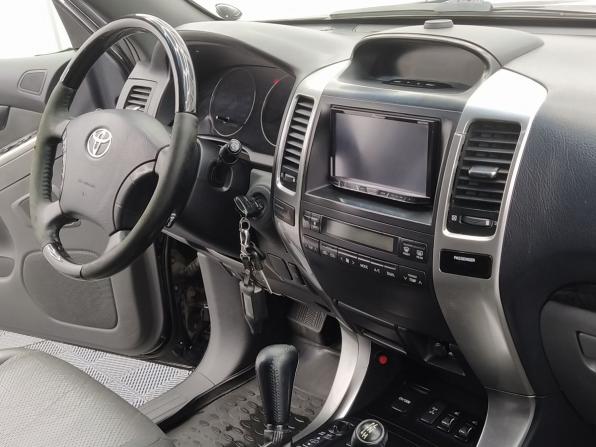 Toyota Land Cruiser Prado 120 Series Рестайлинг с пробегом 2007 года, цена 1 720 000 рублей, 288235 км, внедорожник, Автокод Объявления