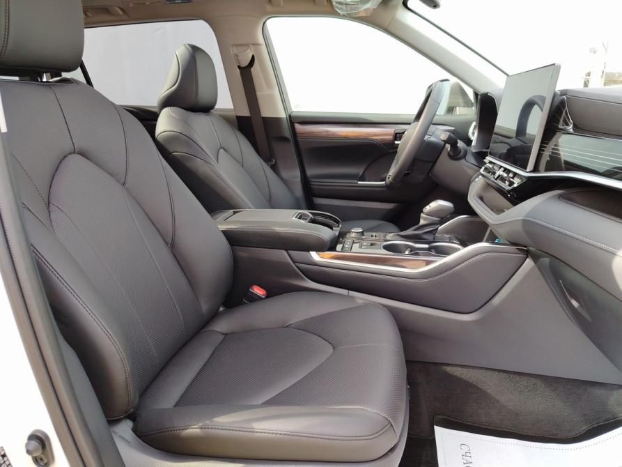Toyota Highlander IV (XU70) Ярославль  - изображение 16