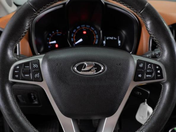 Lada (ВАЗ) XRAY I с пробегом 2019 года, цена 899 000 рублей, 127421 км, хэтчбек, Автокод Объявления