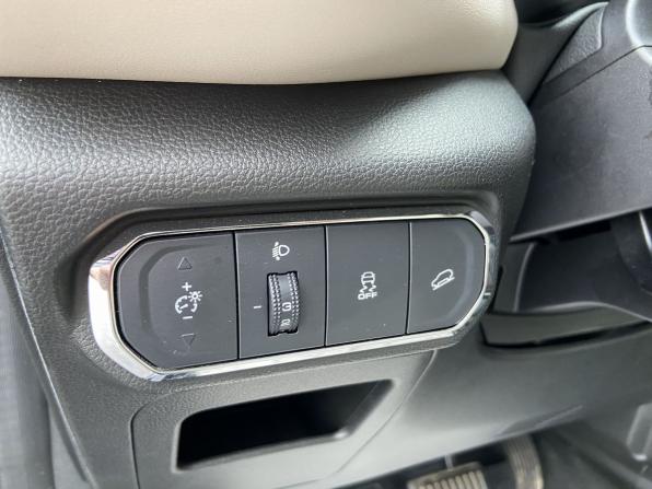 Haval Jolion I Рестайлинг с пробегом 2023 года, цена 2 077 000 рублей, 17500 км, внедорожник, Автокод Объявления