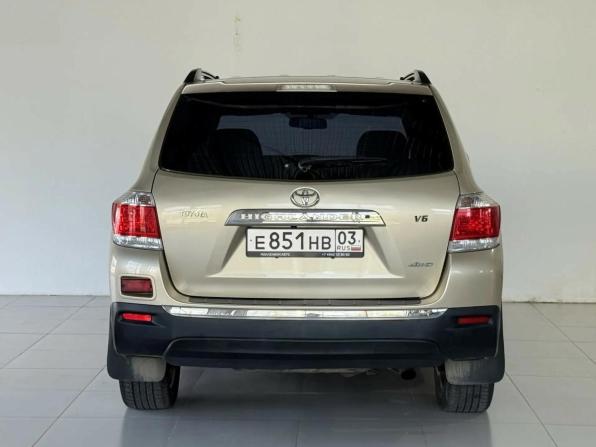 Toyota Highlander II (XU40) Рестайлинг с пробегом 2011 года, цена 1 370 000 рублей, 140000 км, внедорожник, Автокод Объявления