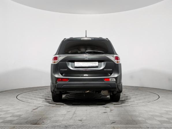 Mitsubishi Outlander III с пробегом 2013 года, цена 979 000 рублей, 257224 км, внедорожник, Автокод Объявления