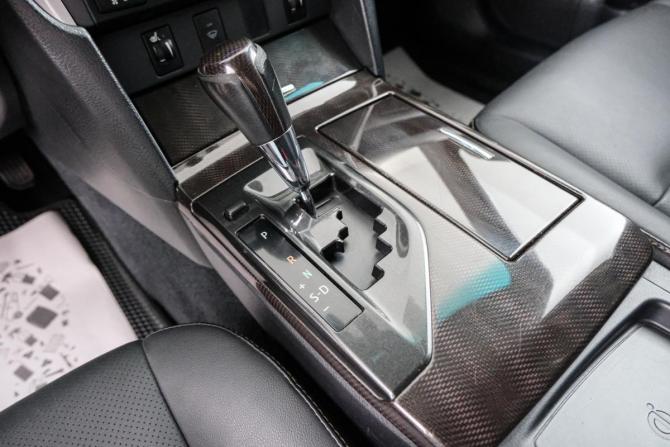 Toyota Camry VII (XV50) Рестайлинг с пробегом 2015 года, цена 2 599 000 рублей, 243000 км, седан, Автокод Объявления