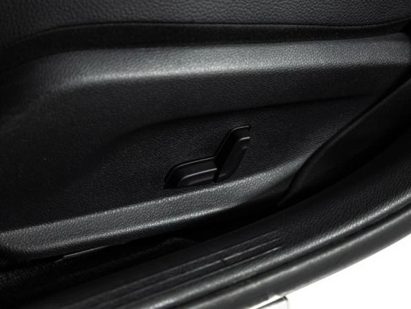 Mercedes-Benz C-Класс IV (W205) с пробегом 2016 года, цена 2 700 000 рублей, 74597 км, седан, Автокод Объявления