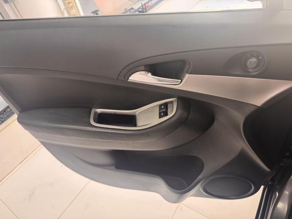 Chevrolet Orlando I с пробегом 2012 года, цена 1 000 000 рублей, 219000 км, компактвэн, Автокод Объявления