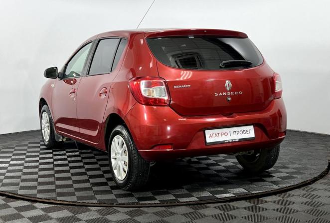 Renault Sandero II с пробегом 2018 года, цена 1 000 000 рублей, 113517 км, хэтчбек, Автокод Объявления
