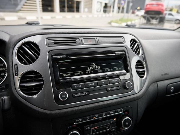 Volkswagen Tiguan I Рестайлинг с пробегом 2013 года, цена 1 425 500 рублей, 201540 км, внедорожник, Автокод Объявления